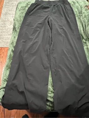 lululemon athletica Wide Leg Pants in Black